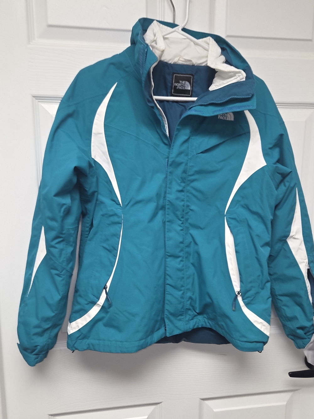 The North Face Teal 2-in-1 Ski Jacket - women's size medium